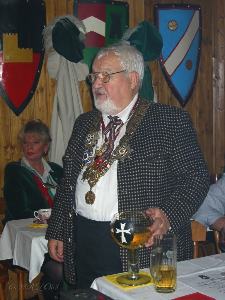 110-1049_IMG.JPG