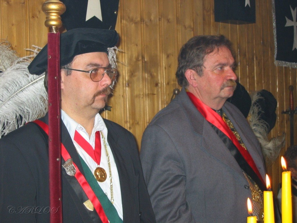 110-1052_IMG.JPG